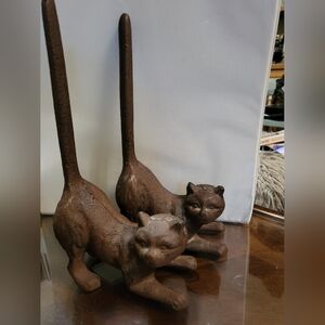 Brown cast iron cat paper roll holder x 2